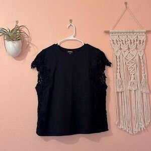 Express crew neck short sleeve top XL